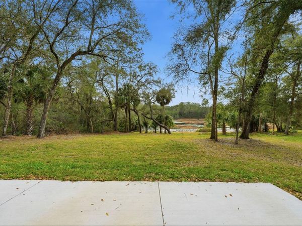 16450 SE 57TH PLACE , OCKLAWAHA, FL 32179