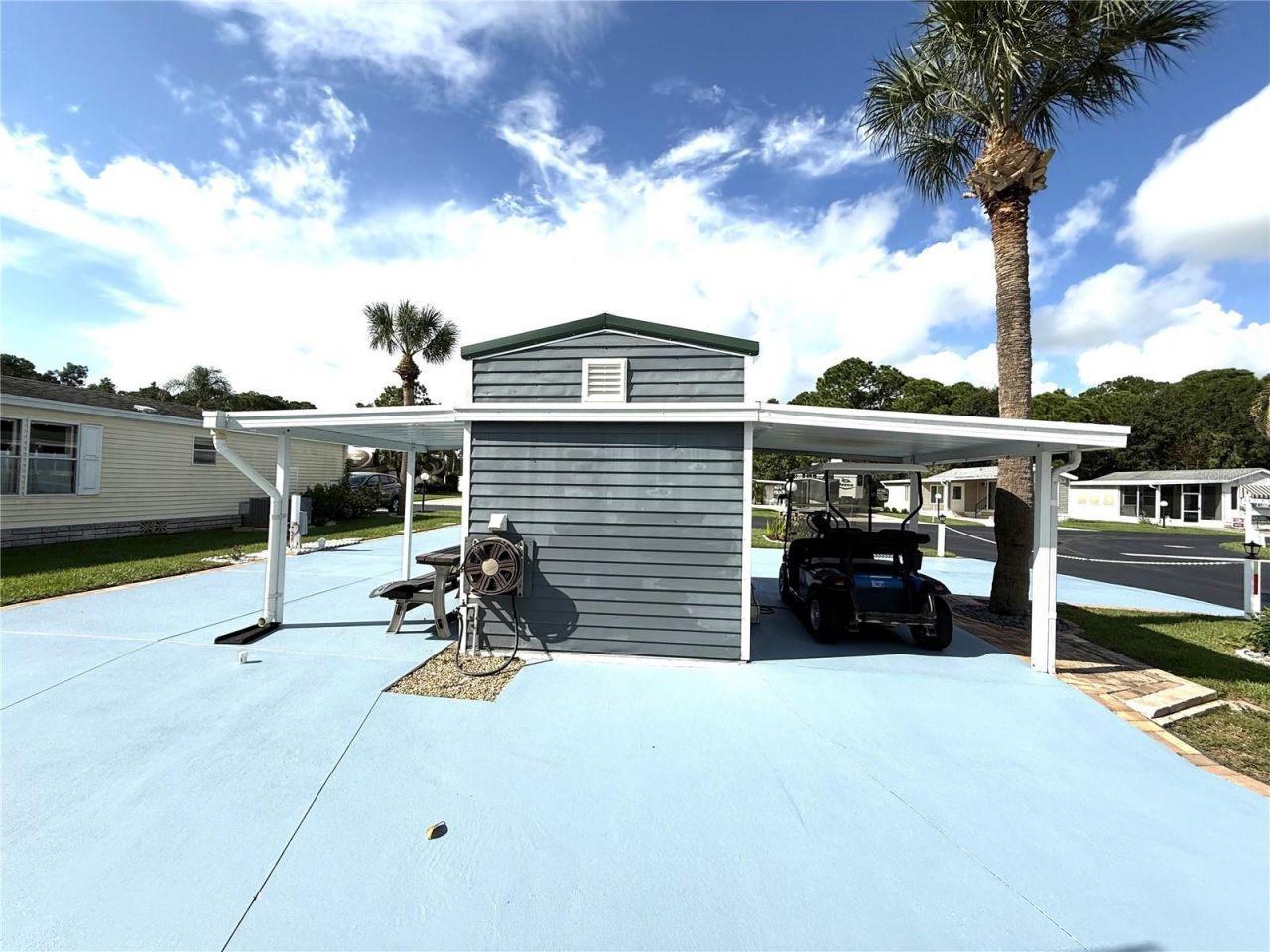 490 Pine Loop , Frostproof, FL 33843 Photo