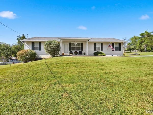 3743 Clearview Drive, Byrnes Mill, MO 63051