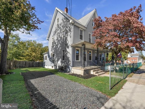 105 E WASHINGTON STREET, RIVERSIDE, NJ 08075