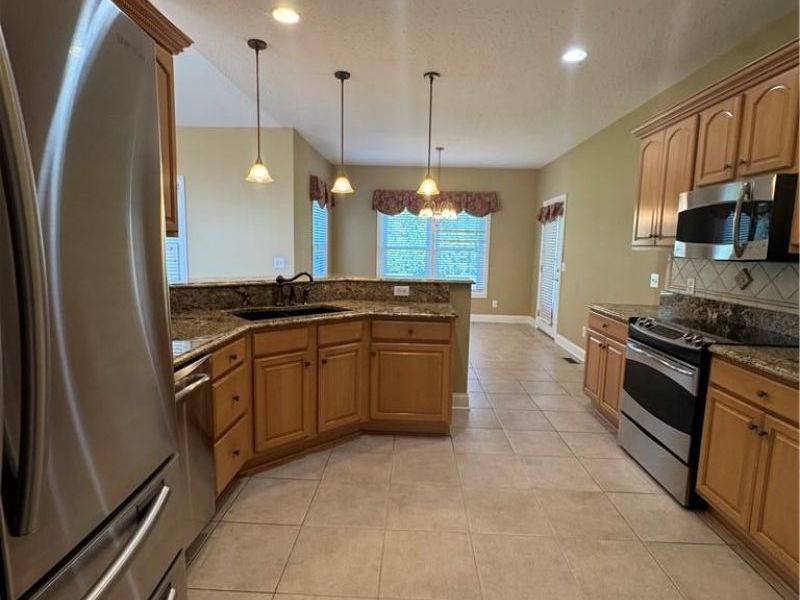 3948 Carmela Court, Bellbrook, OH 45305 Photo 10