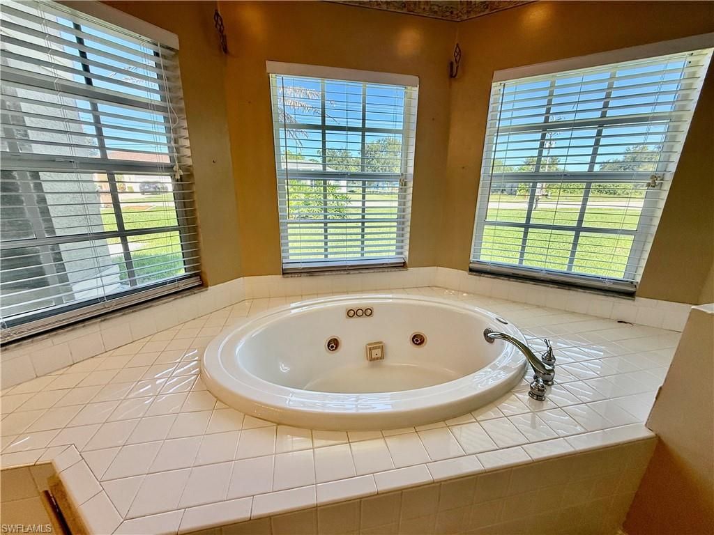 738 Milwaukee Blvd, Lehigh Acres, FL 33974 Photo