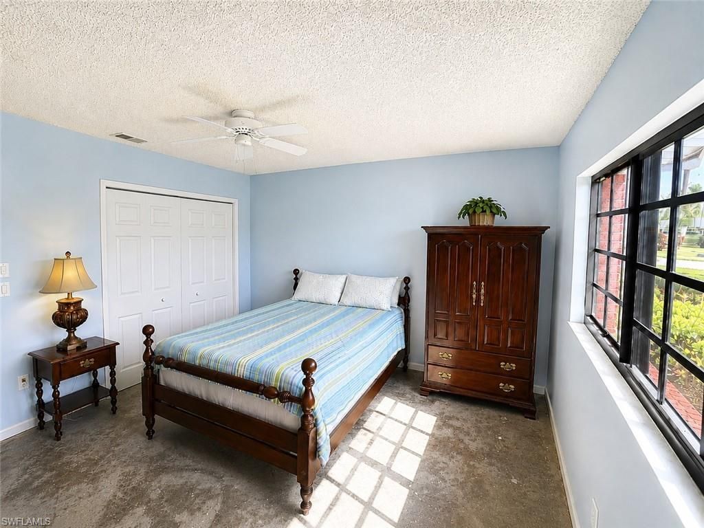6952 Winkler Rd, Fort Myers, FL 33919 Photo