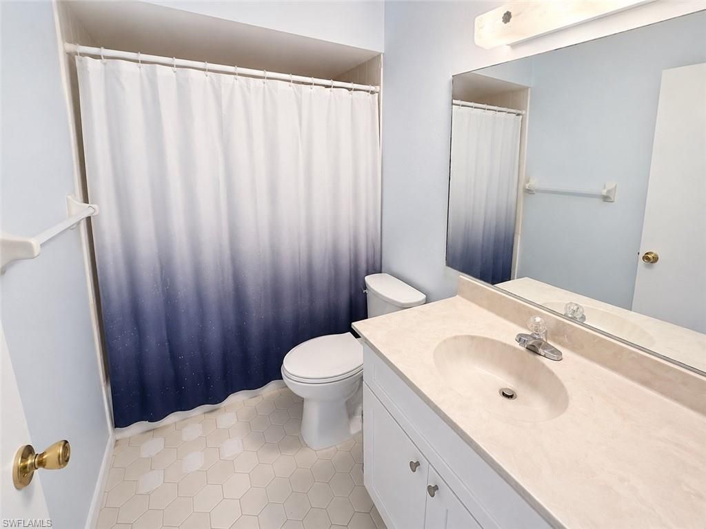 6952 Winkler Rd, Fort Myers, FL 33919 Photo