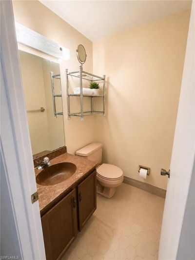 6952 Winkler Rd, Fort Myers, FL 33919 Photo
