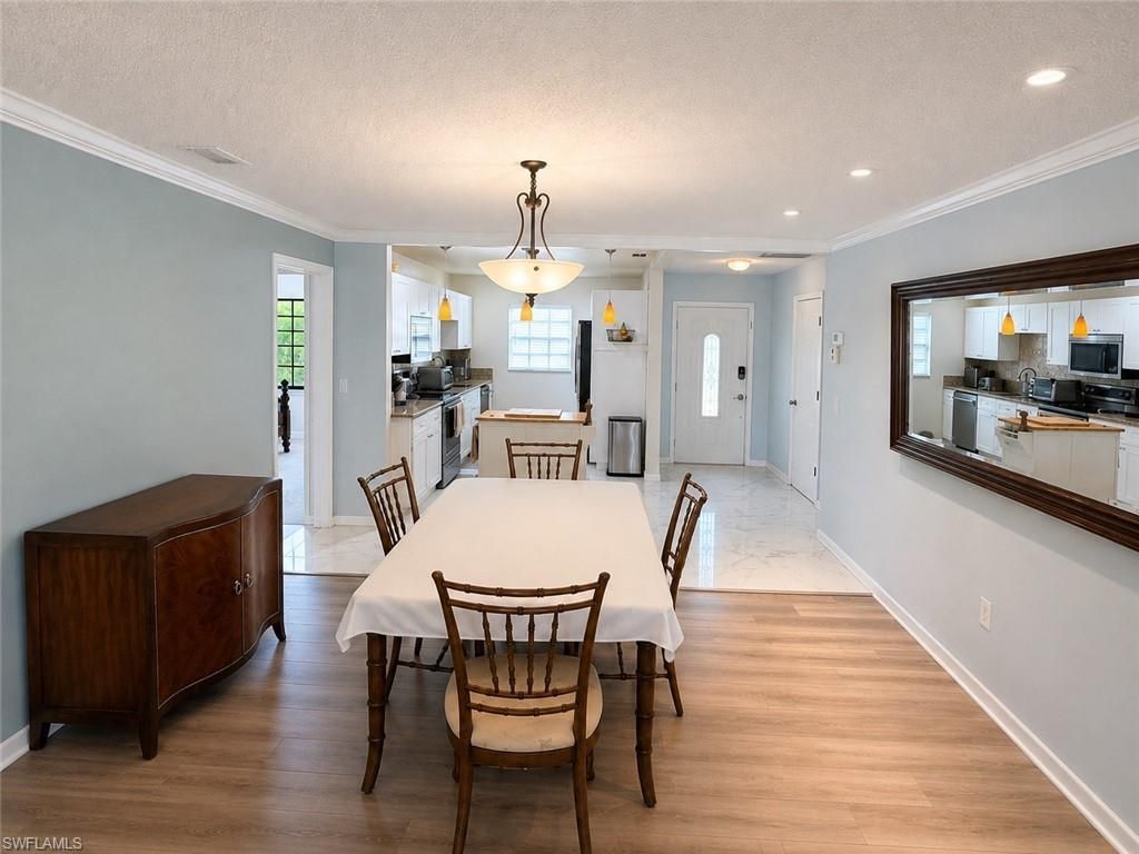 6952 Winkler Rd, Fort Myers, FL 33919 Photo