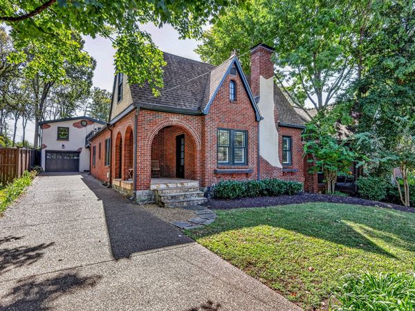 2803 Woodlawn Dr, Nashville, TN 37215
