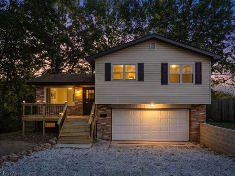 1302 East Avenue, Akron, OH 44307 Photo 2
