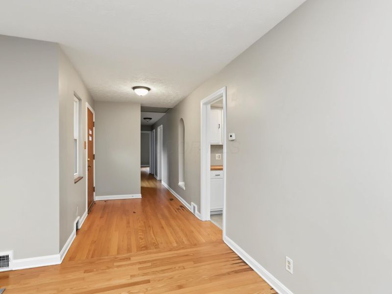 559 Portland Way S, Galion, OH 44833 Photo 10