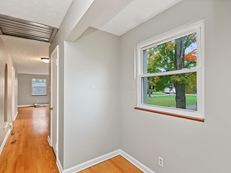 559 Portland Way S, Galion, OH 44833 Photo 11