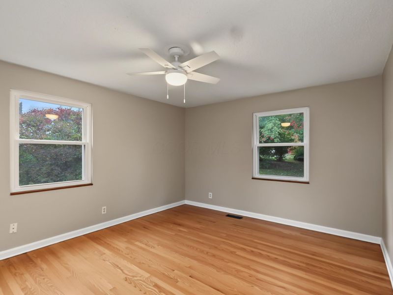 559 Portland Way S, Galion, OH 44833 Photo 12