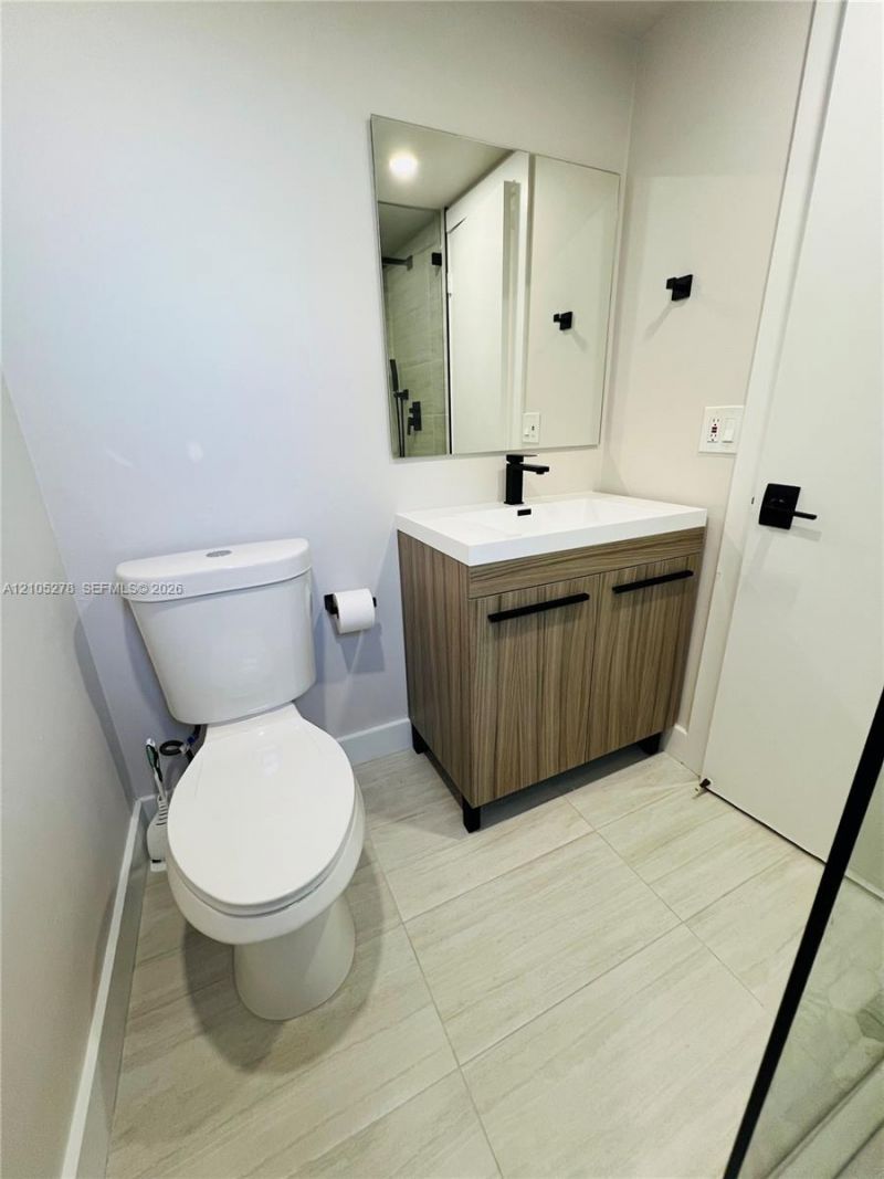 3826 SW 107th Ave , Unit 2-2, Miami, FL 33165 Photo