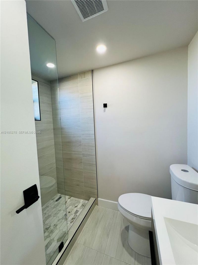 3826 SW 107th Ave , Unit 2-2, Miami, FL 33165 Photo