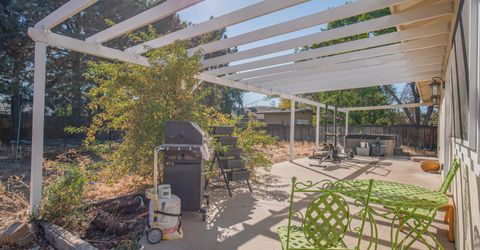 747 E Peak Lane, Gardnerville, NV 89460 Photo