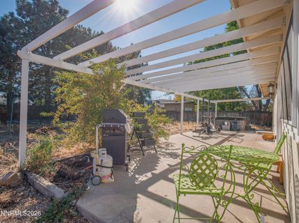 747 E Peak Lane, Gardnerville, NV 89460 Photo