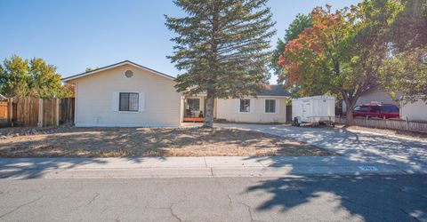 747 E Peak Lane, Gardnerville, NV 89460 Photo