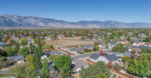 747 E Peak Lane, Gardnerville, NV 89460 Photo