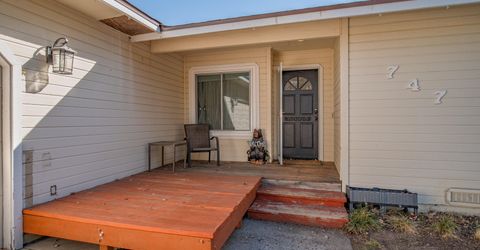 747 E Peak Lane, Gardnerville, NV 89460 Photo