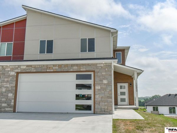 10850 Legends Lane, Lincoln, NE 68527