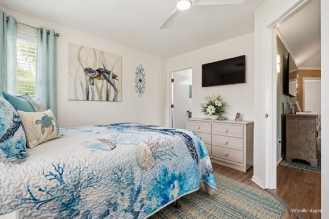9500 Queens Ct.  Photo 5