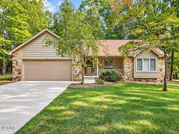 101 Lynhurst Drive, Crossville, TN 38558