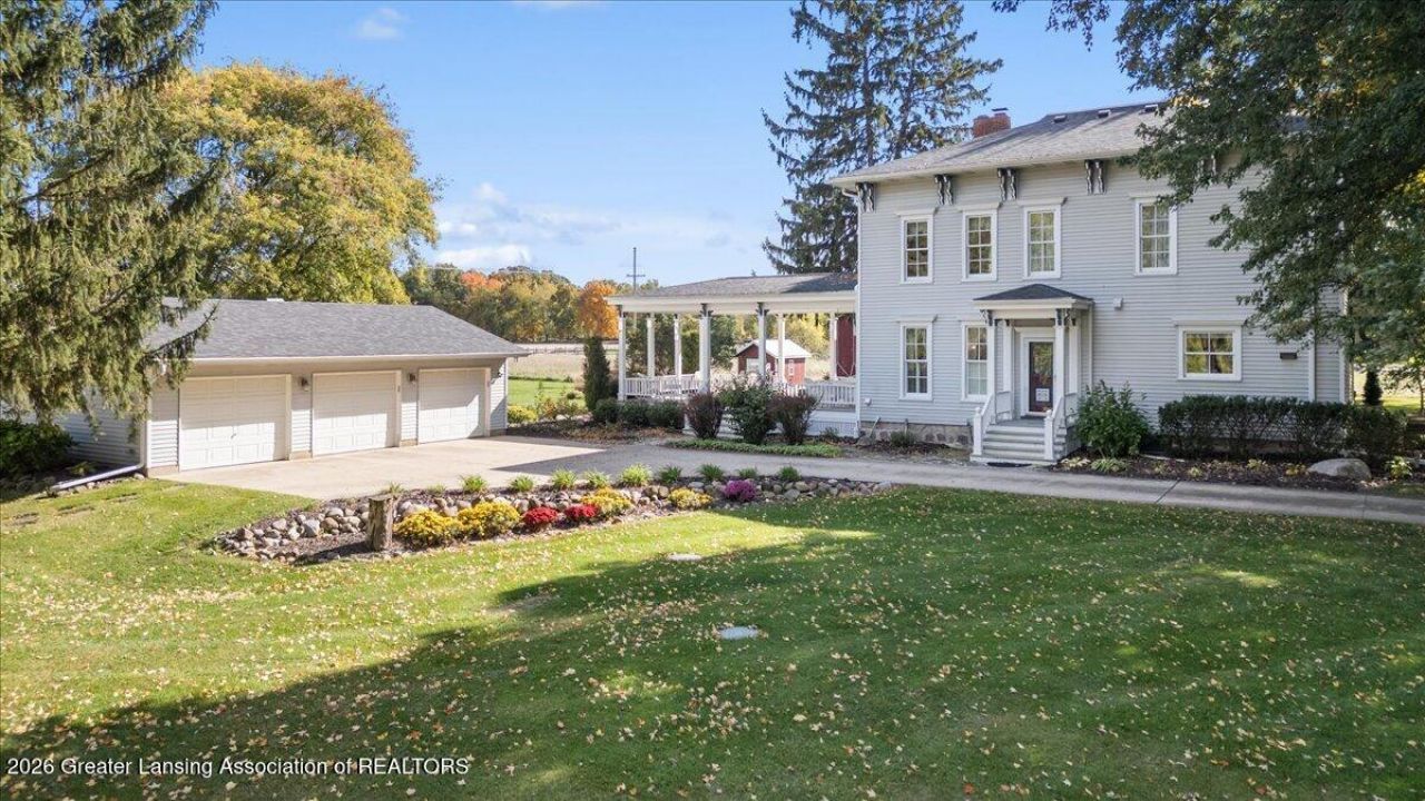 6810 N Scott Road, Saint Johns, MI 48879 Main Photo