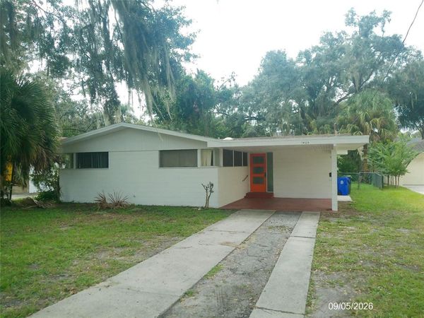 1423 CRYSTAL LAKE DRIVE , LAKELAND, FL 33801
