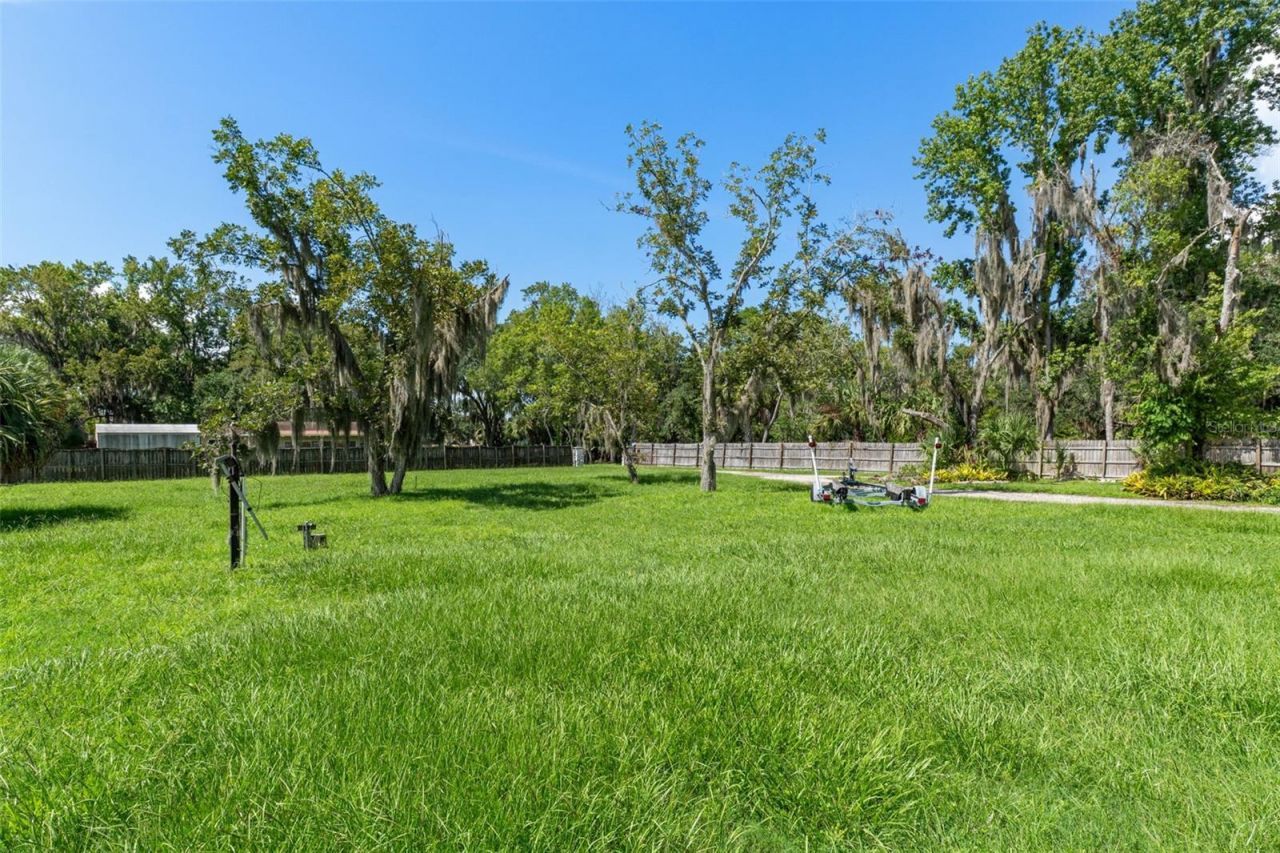 149 & 151 SE Paradise Point Road , Crystal River, FL 34429 Photo