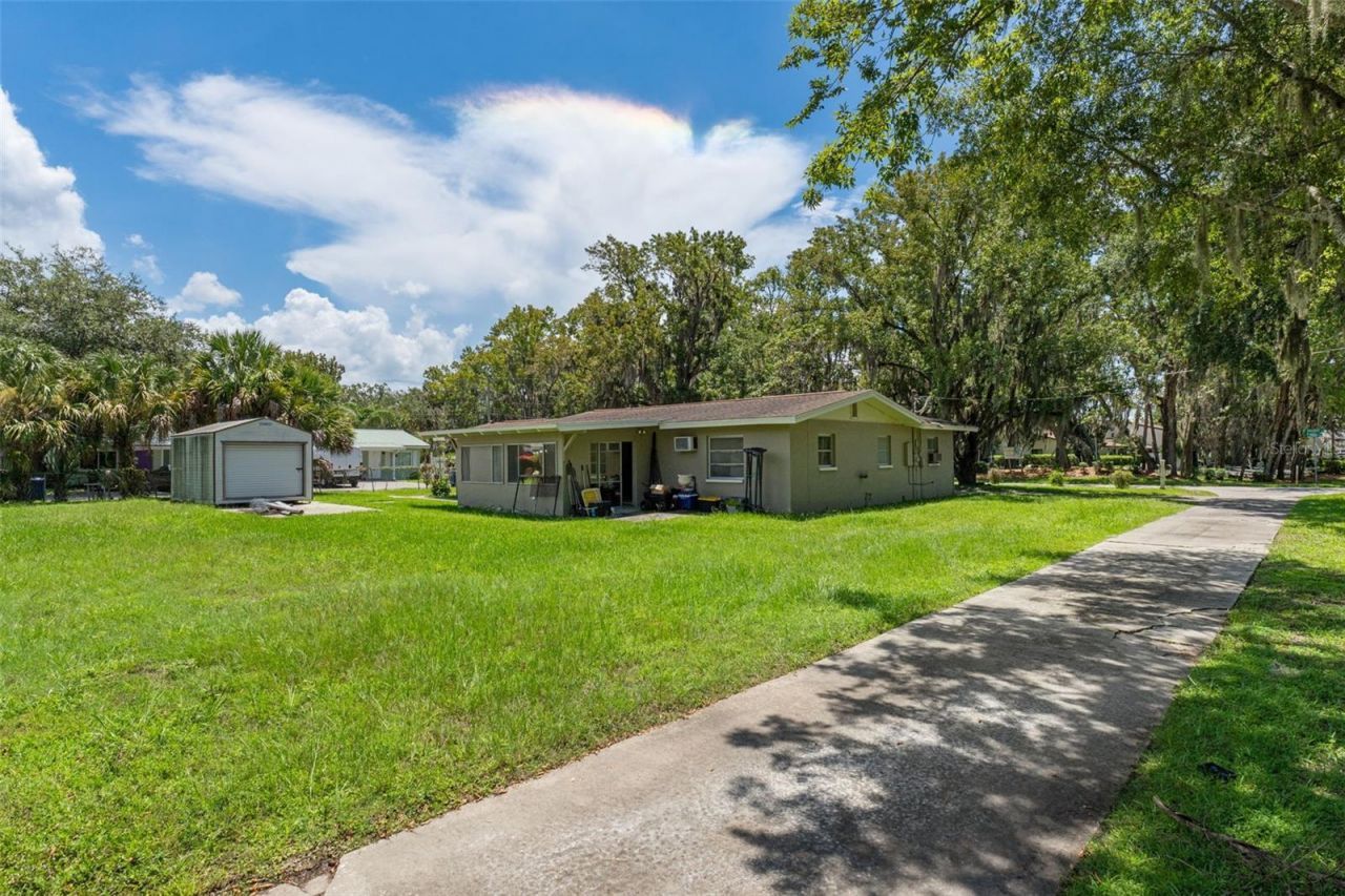 149 & 151 SE Paradise Point Road , Crystal River, FL 34429 Photo