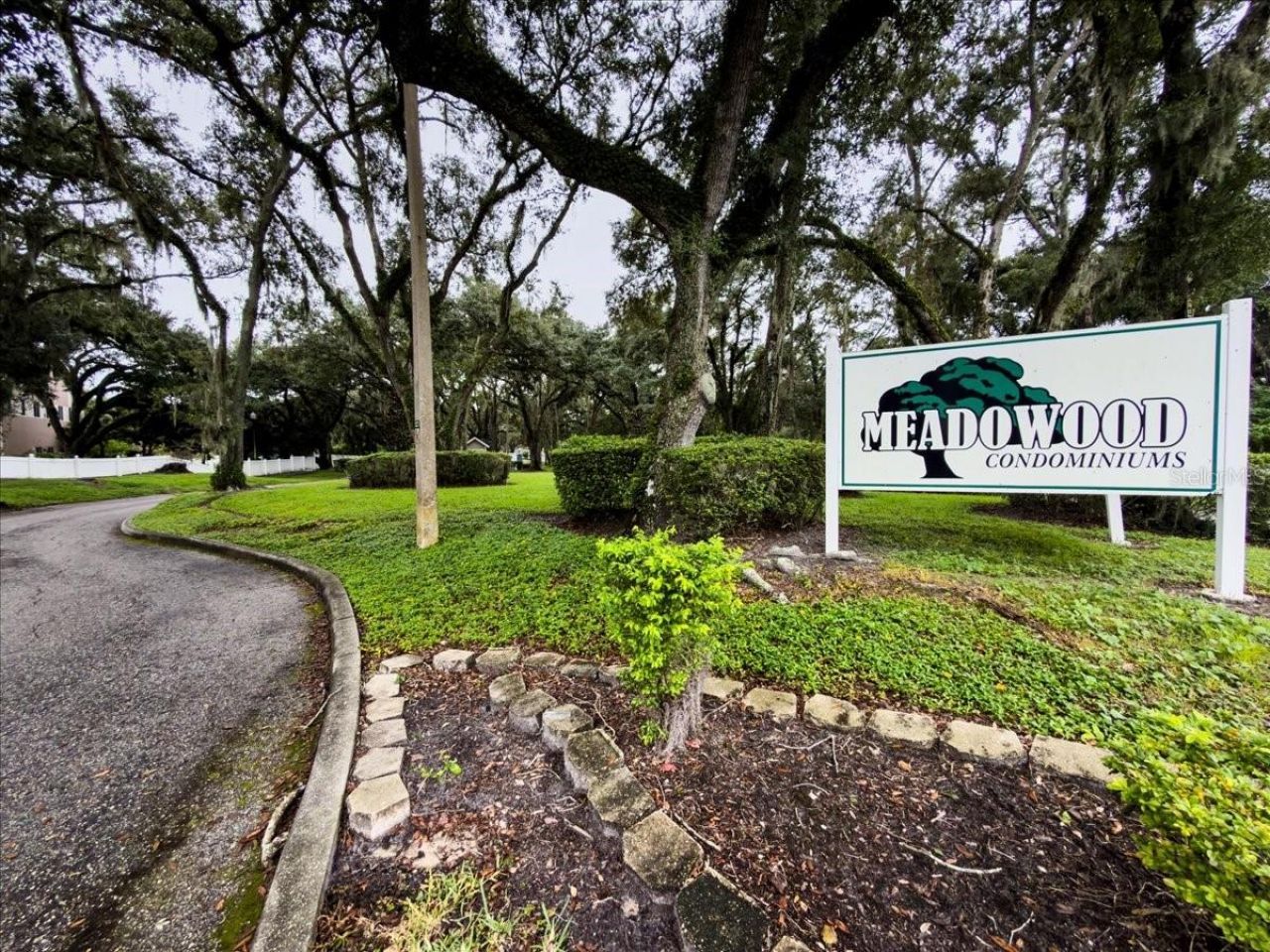 7903 Cedar Drive , Temple Terrace, FL 33637 Photo