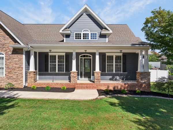 800 Windingbrook Ct , Cookeville, TN 38506