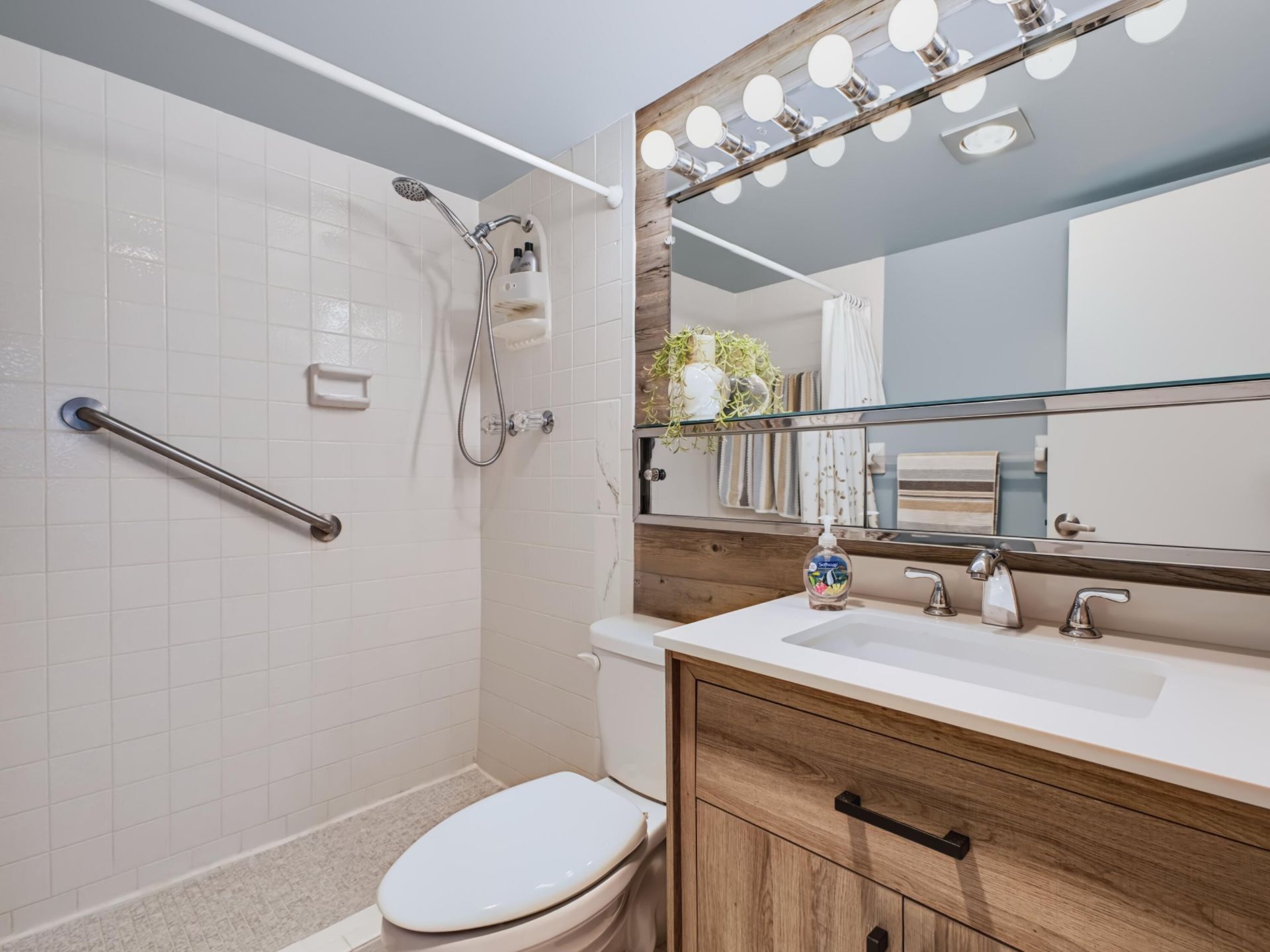 2010 S Federal Highway, Unit 308, Boynton Beach, FL 33435 Photo