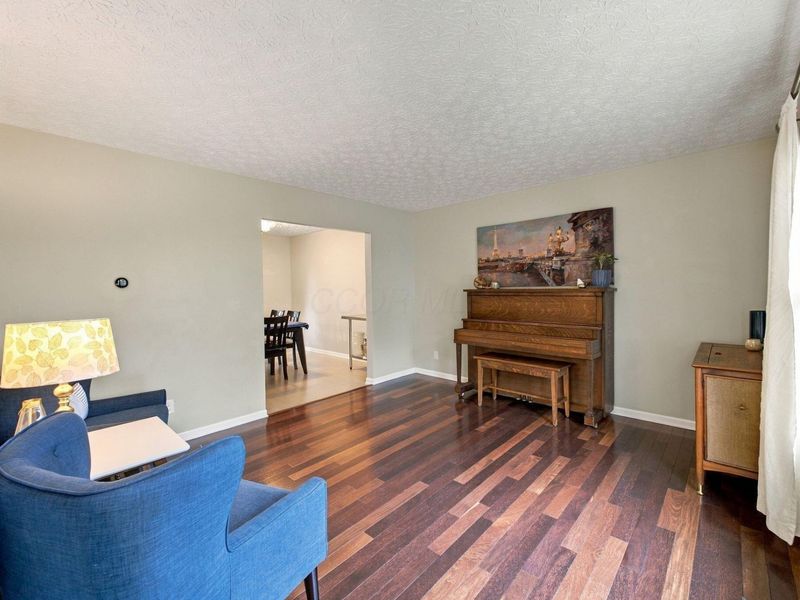 3672 Wango Court, Columbus, OH 43221 Photo 4