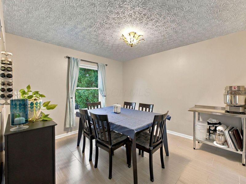 3672 Wango Court, Columbus, OH 43221 Photo 7