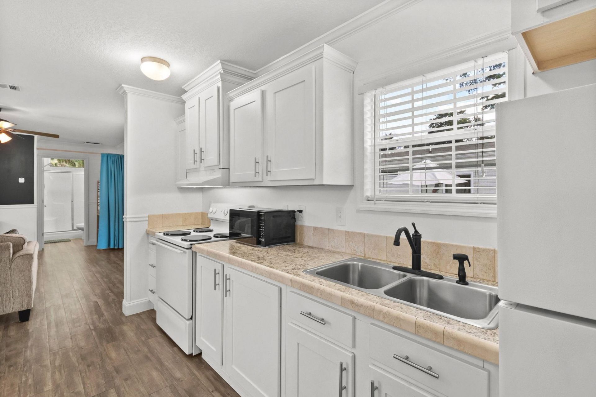 46 Shamrock Circle  Photo 9
