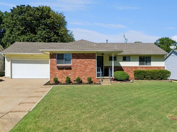 5731 E 22nd Place , Tulsa, OK 74114
