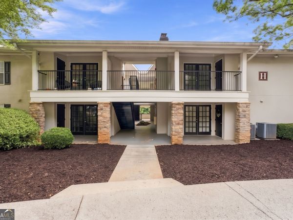 1150 Collier Road NW, Unit H10, Atlanta, GA 30318