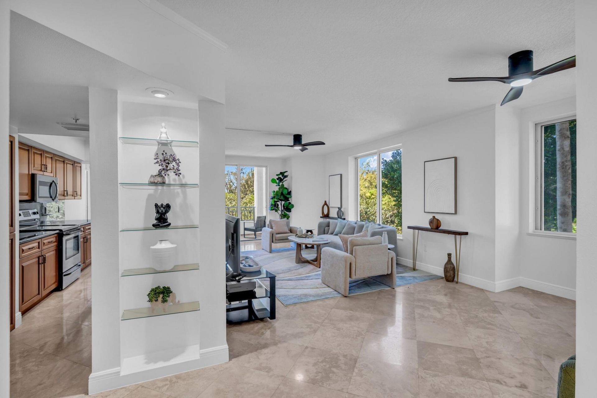 2880 NE 14th St Causeway, Unit 213, Pompano Beach, FL 33062 Photo