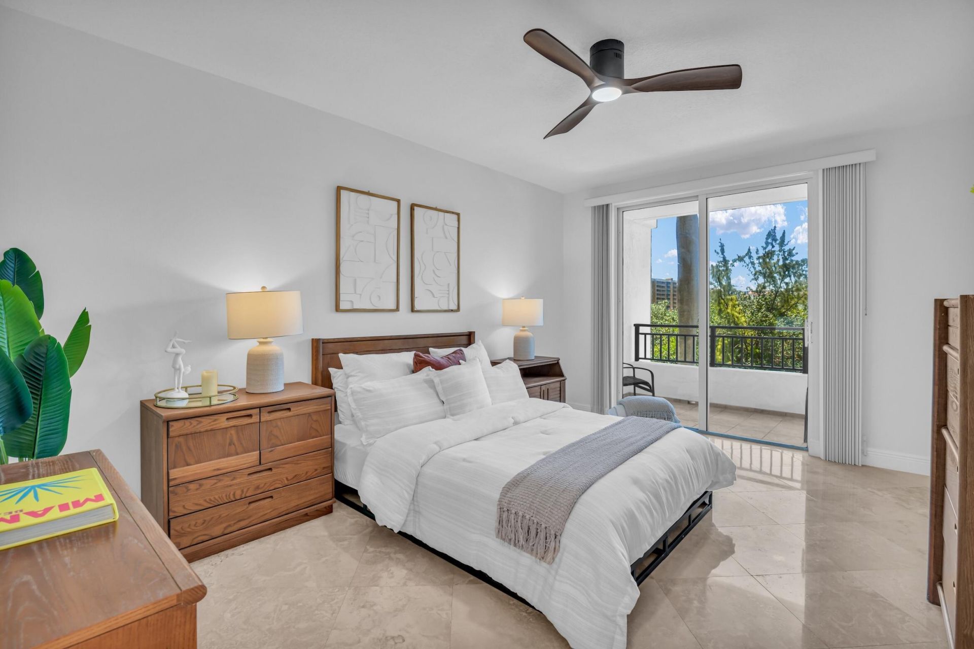 2880 NE 14th St Causeway, Unit 213, Pompano Beach, FL 33062 Photo