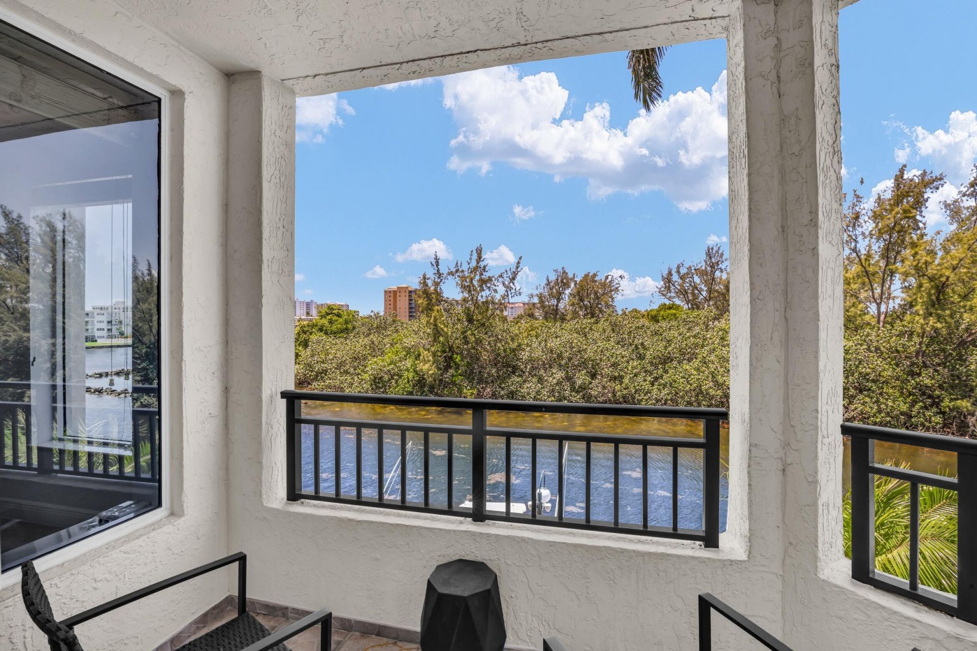 2880 NE 14th St Causeway, Unit 213, Pompano Beach, FL 33062 Photo