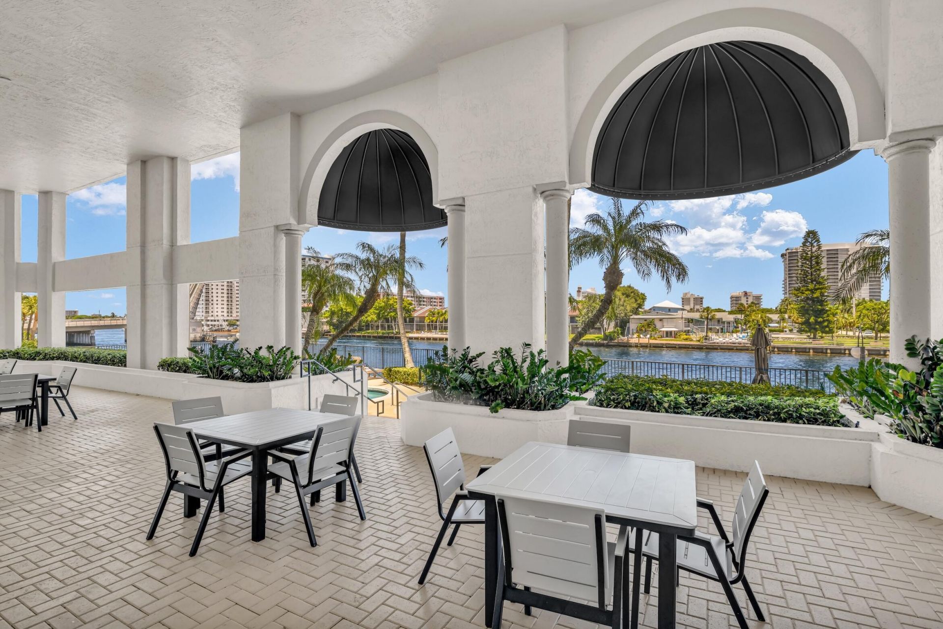 2880 NE 14th St Causeway, Unit 213, Pompano Beach, FL 33062 Photo