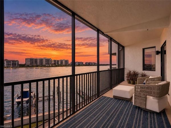 531 La Peninsula BLVD, Unit 531, NAPLES, FL 34113