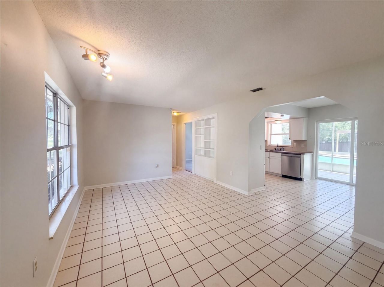 441 Ridge Drive , Sanford, FL 32773 Photo