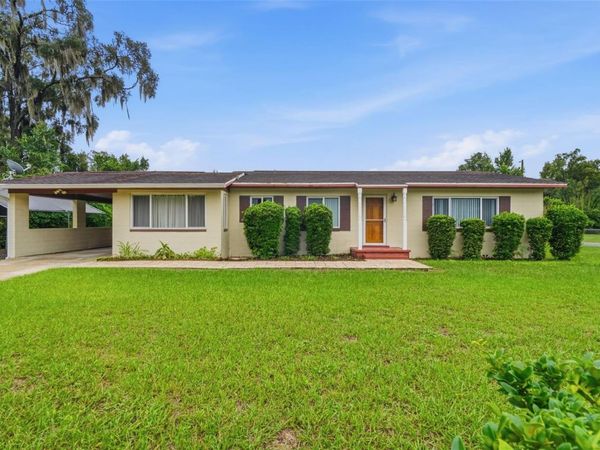 480 W NEW YORK AVENUE , ORANGE CITY, FL 32763