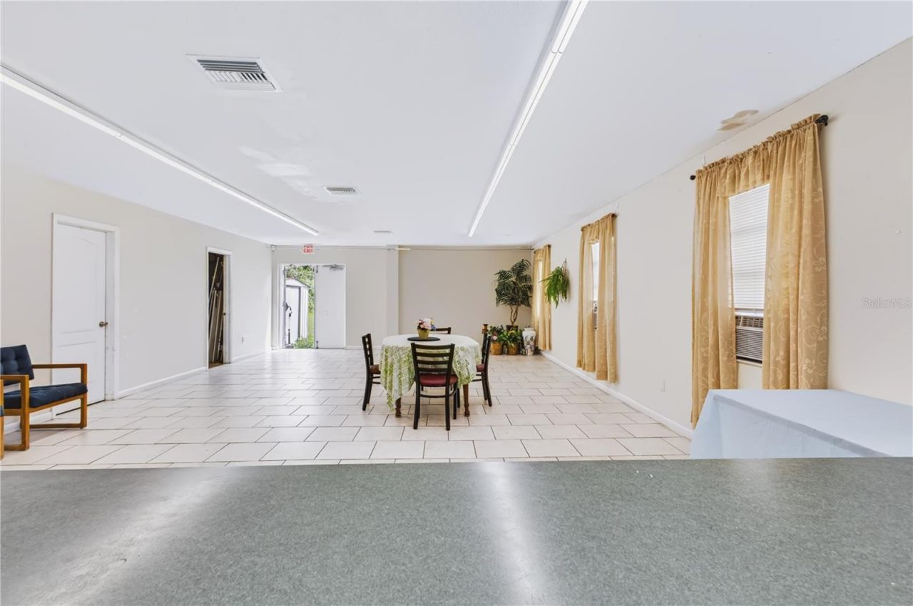 6600 Hoffner Avenue, Orlando, FL 32822 Photo