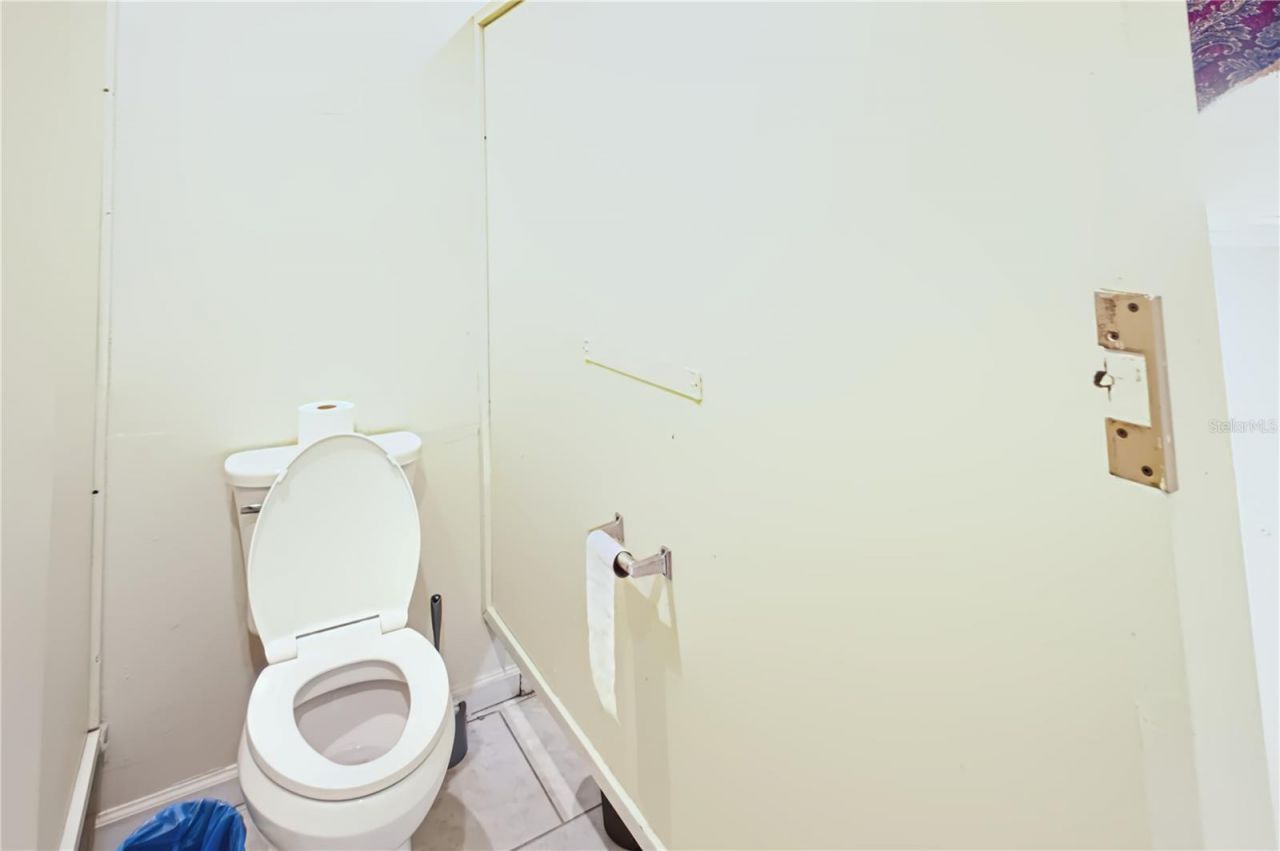 6600 Hoffner Avenue, Orlando, FL 32822 Photo