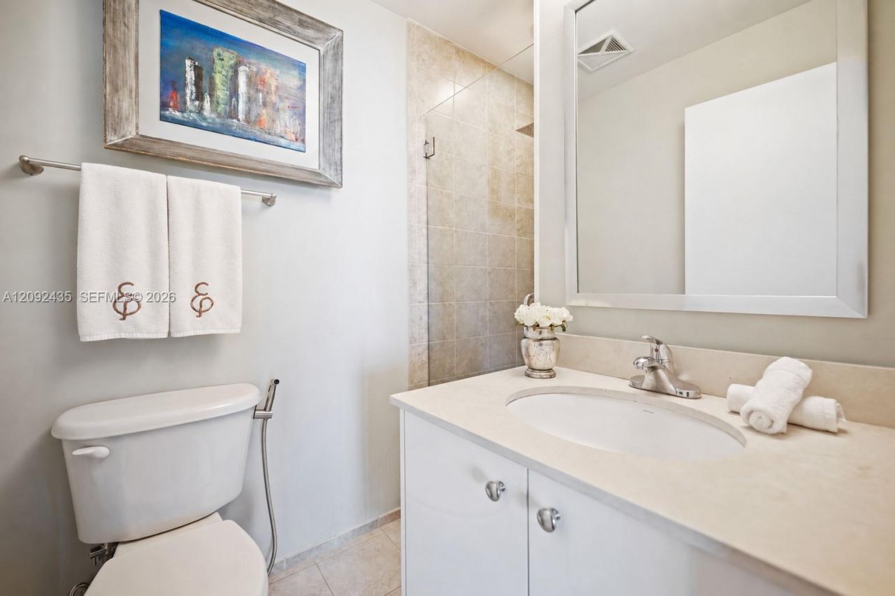 60 SW 13th St , Unit 4002, Miami, FL 33130 Photo