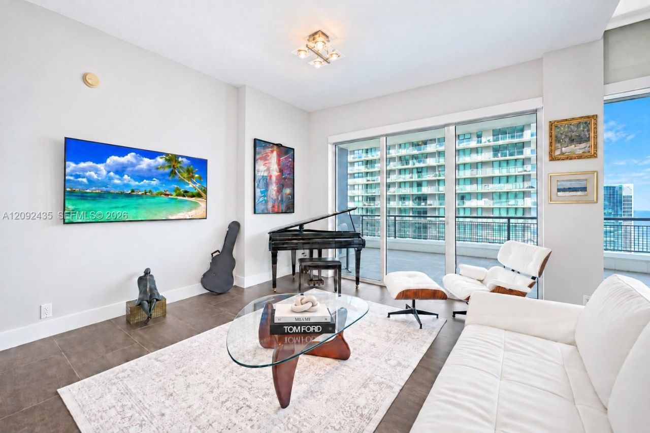 60 SW 13th St , Unit 4002, Miami, FL 33130 Photo