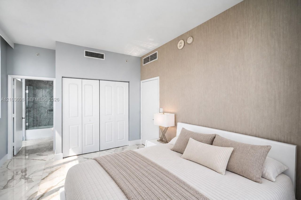 244 Biscayne Blvd, Unit 4308, Miami, FL 33132 Photo