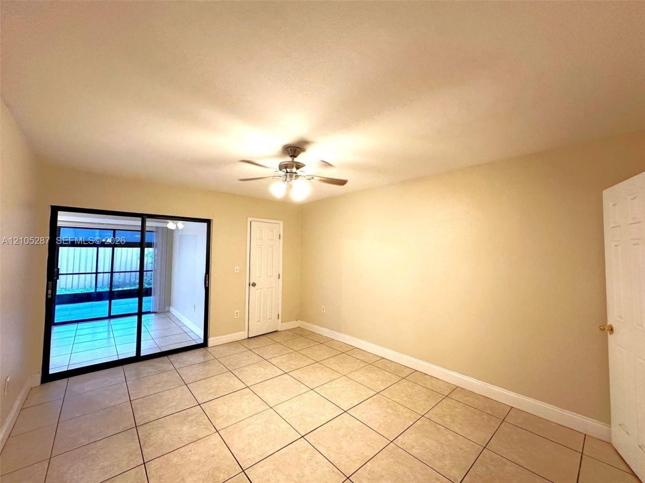 6731 Kingsmoor Way, Unit 6731, Miami Lakes, FL 33014 Photo